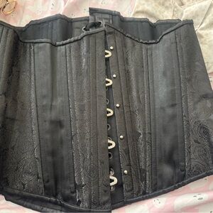Elegant Black Lace Corset
